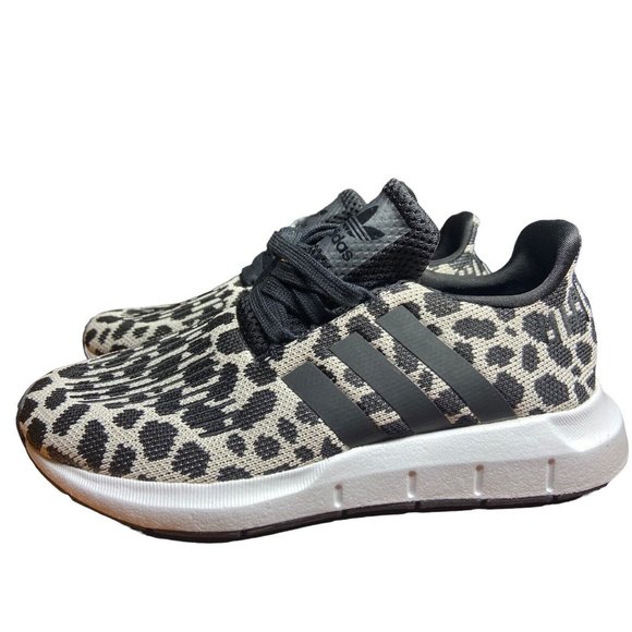 Adidas Women's Swift Run - Size 6 - BD7962 - Picture 5 of 7